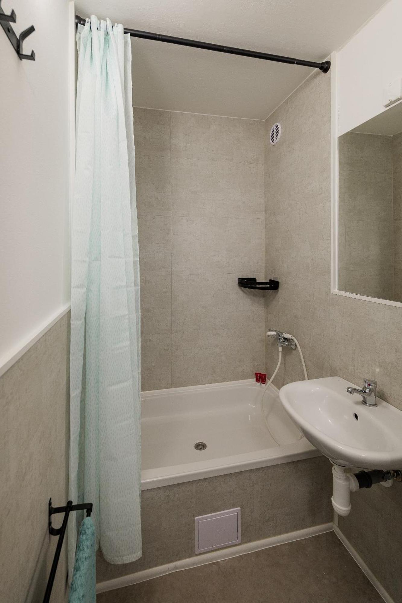 Cooliving Hostel Prague Ngoại thất bức ảnh